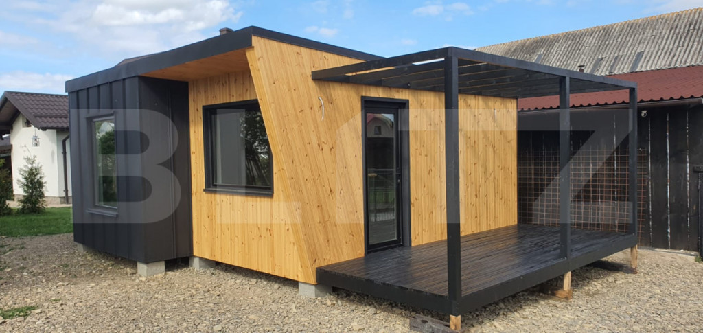 Casa modulara moderna, mobilata si utilata in Maritei , Suce