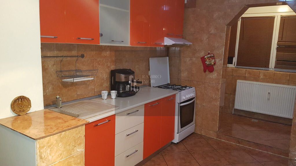 Apartament 2 camere decomandat Soseaua Berceni / Aparator...