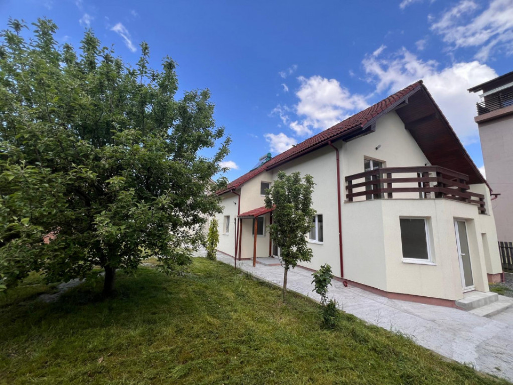 Casa / Vila 6 camere zona Calea Dumbravii Sibiu