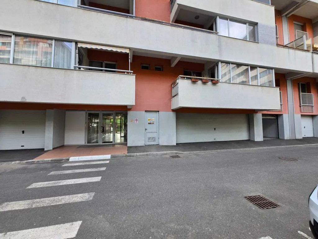 Spatiu comercial de , Sector 3, Pallady, 160 mp, venit sigur