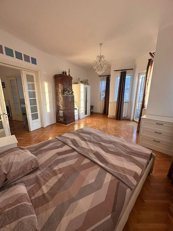 Apartament 3 camere zona Peninsulara - renovat total