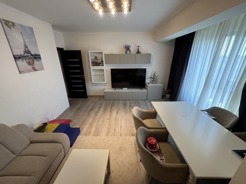 Apartament 3 camere zona Primo - Compozitori cu Centrala,...