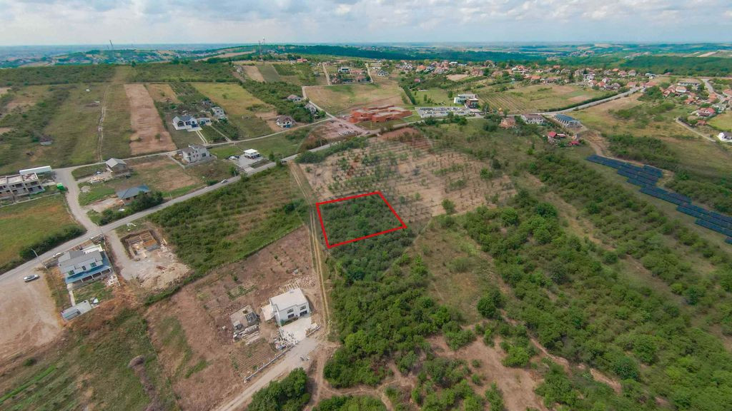 Teren intravilan 1,163mp de vânzare în Săldabagiu De M...