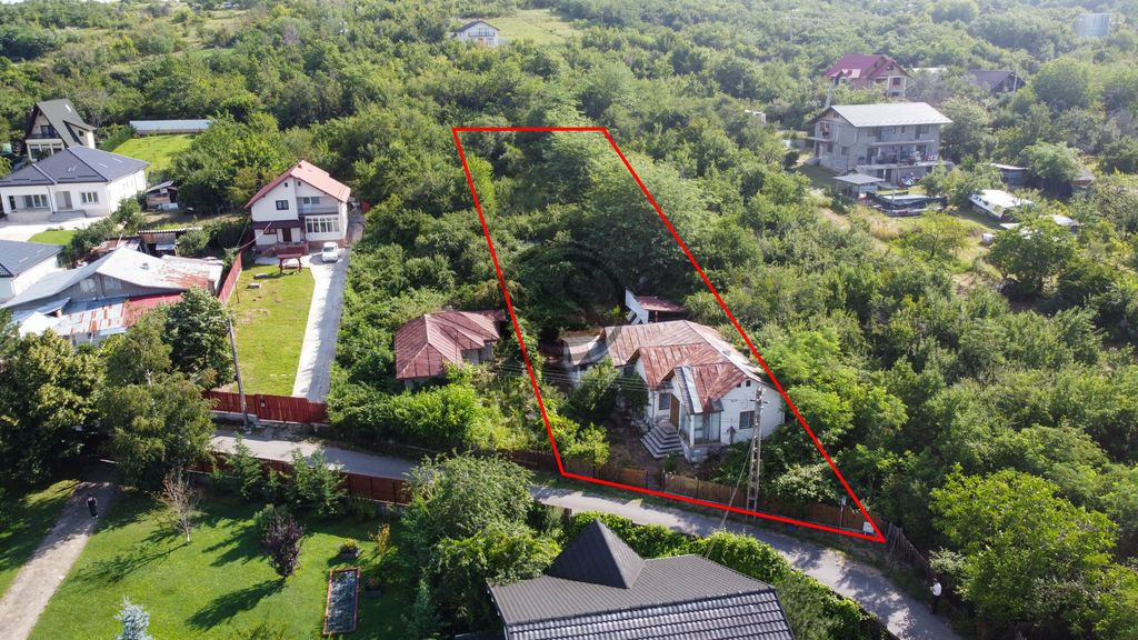 Teren 2.407 mp de vanzare | Casa demolabila | Gageni | Co...