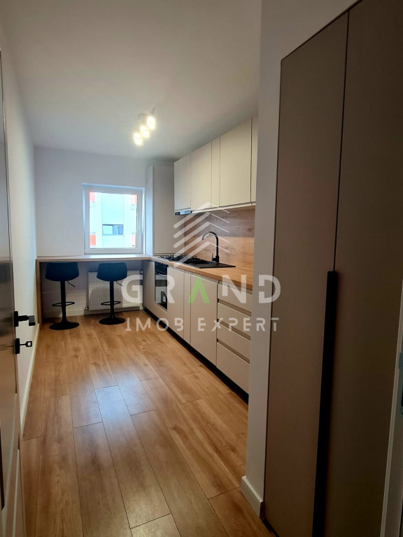 Apartament de inchiriat 2 camere decomandate, Floresti, Sesu