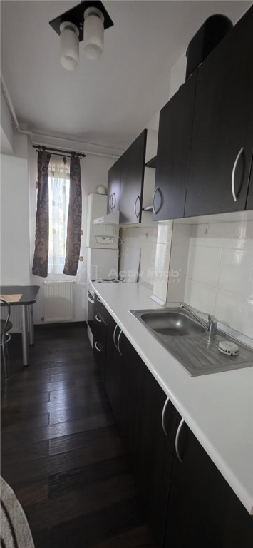 Apartament 2 camere de inchiriat Class Park cu balcon parter
