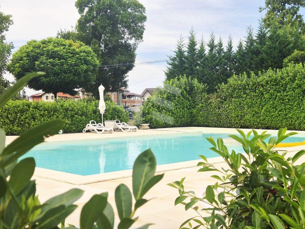 CHISODA - GRADINA - TERASA - 3 CAMERE - 2 BAI - INCALZIRE PA