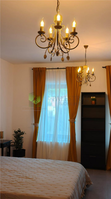 Apartament 2 camere la casa Centrul istoric,168000 Euro