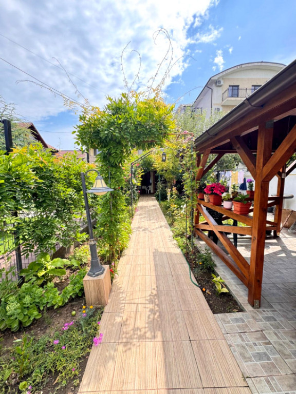 Casă P+1 de vânzare în Mamaia Sat