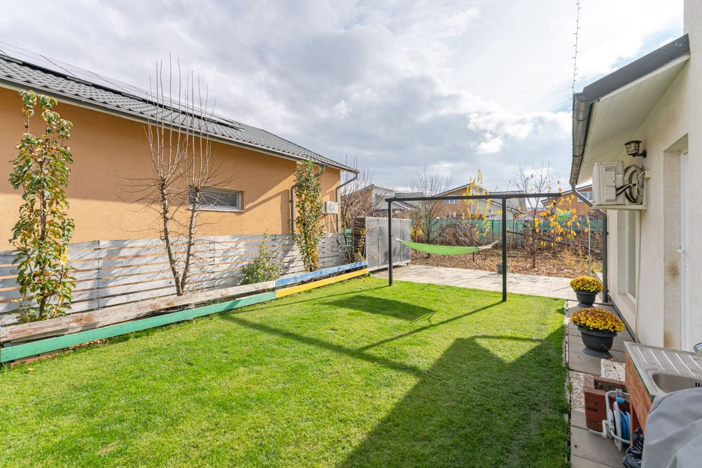 Casă Modernă cu 4 camere în Cartier Izvor - Predare im...