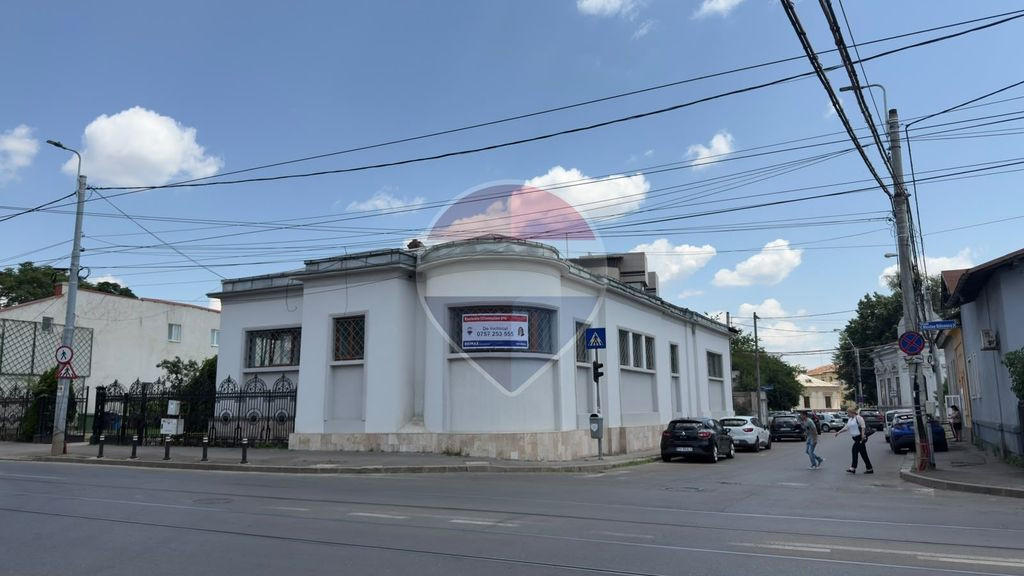Cladire simbolica de inchiriat -Centrul Istoric Ploiesti