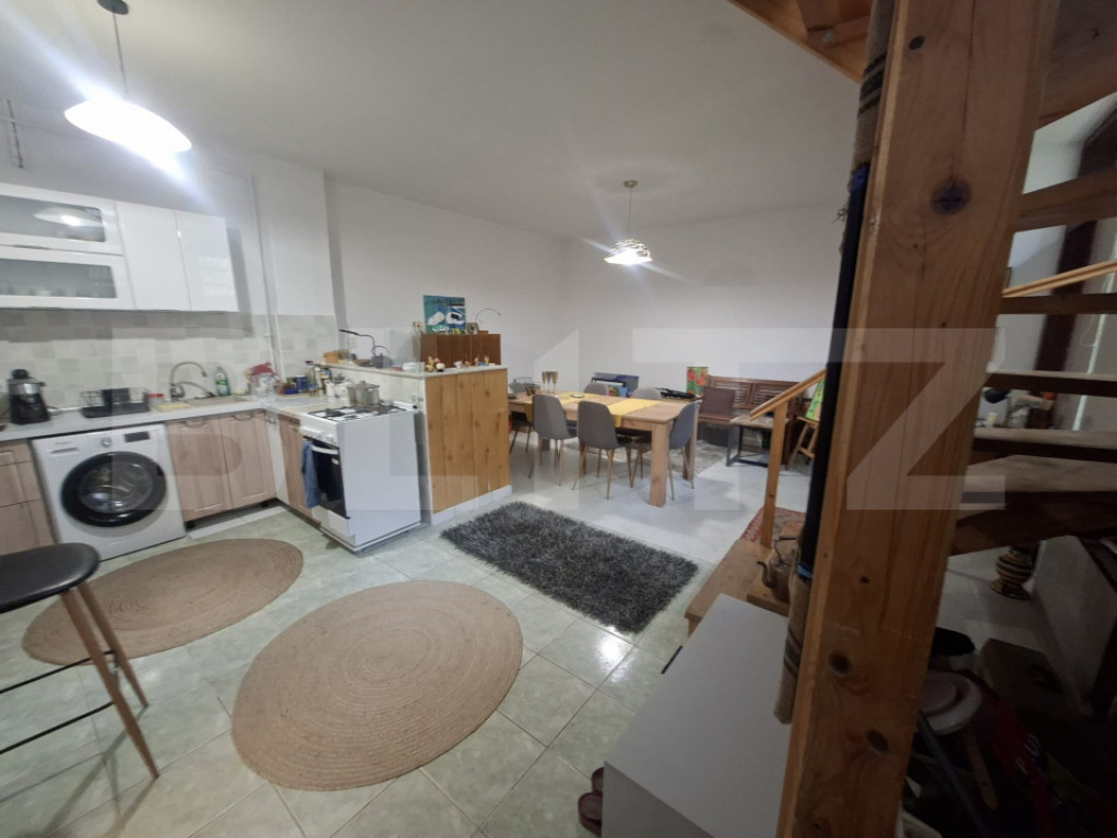 Casă de vânzare, 96 mp, zona Centru - Călărașilor