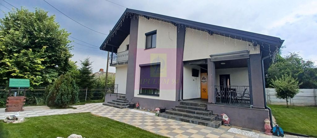 Casă / Vilă Premium/130 mp/Teren 450 m/ Pompă de caldu...