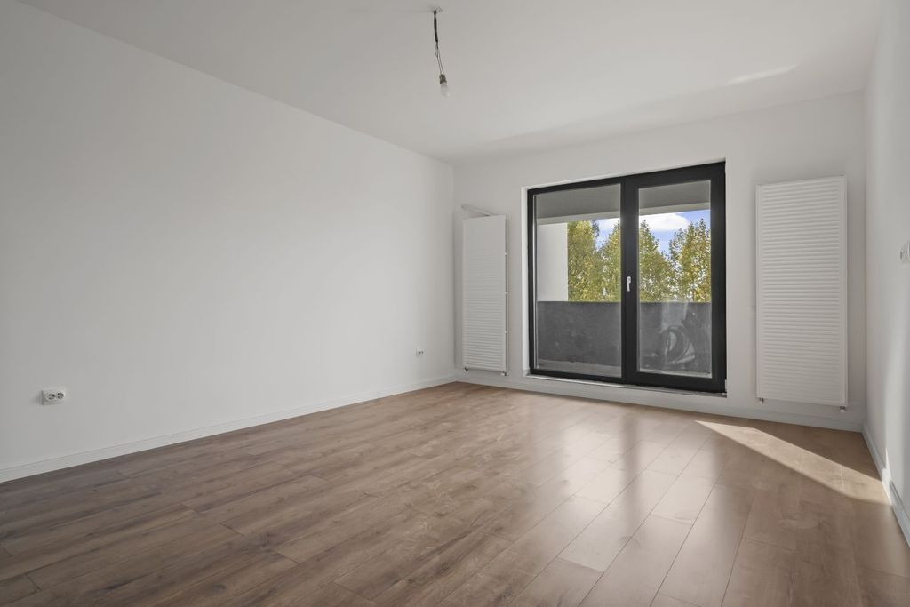 Metrou Preciziei -2 camere, finisat complet, SE ACCEPTA C...