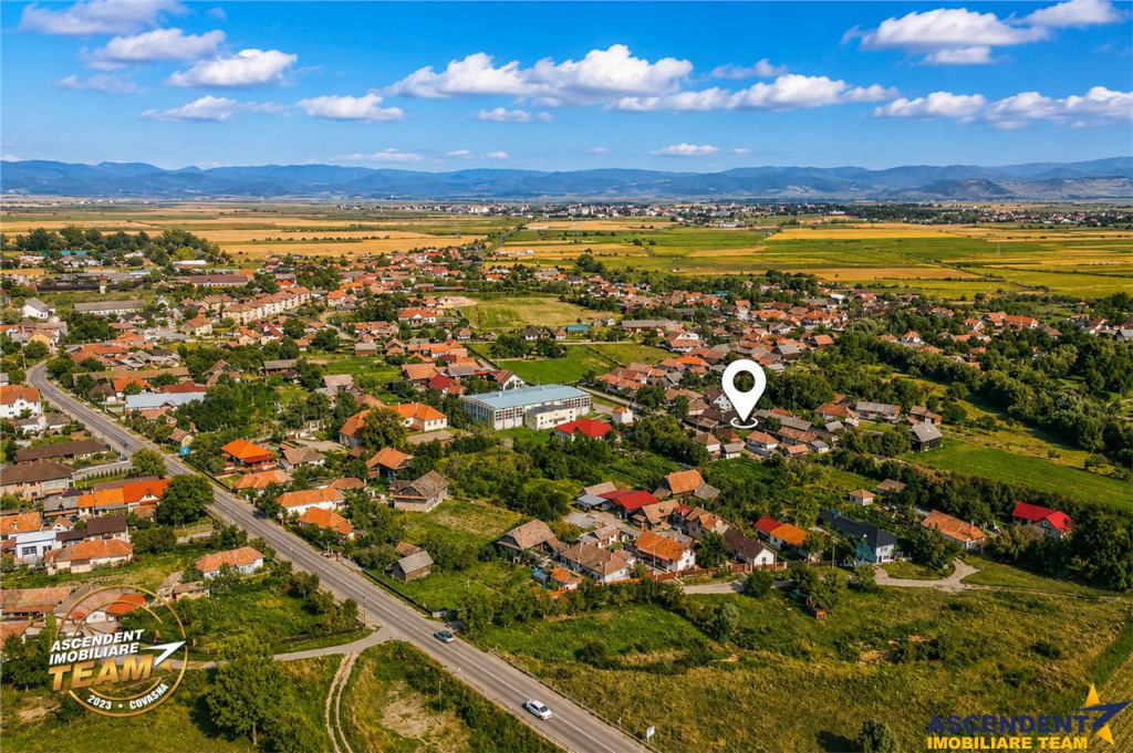 FILM! 2.000 mp teren intravilan, cu utilitati, apreciabil ar