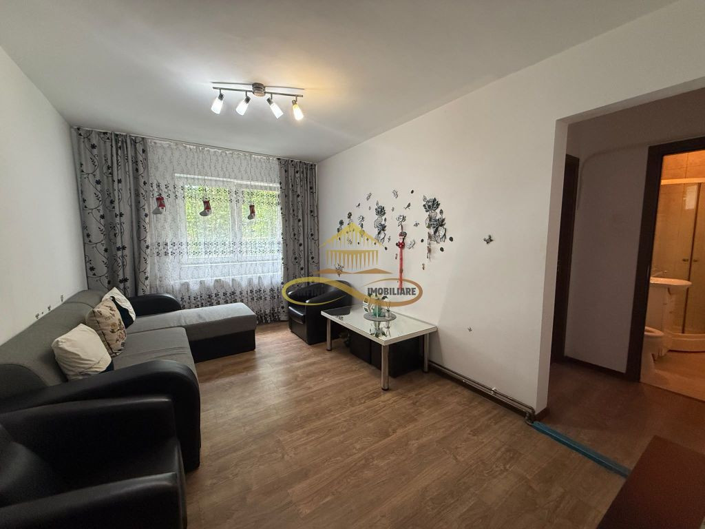 Apartament 2 camere de vanzare in Bacau