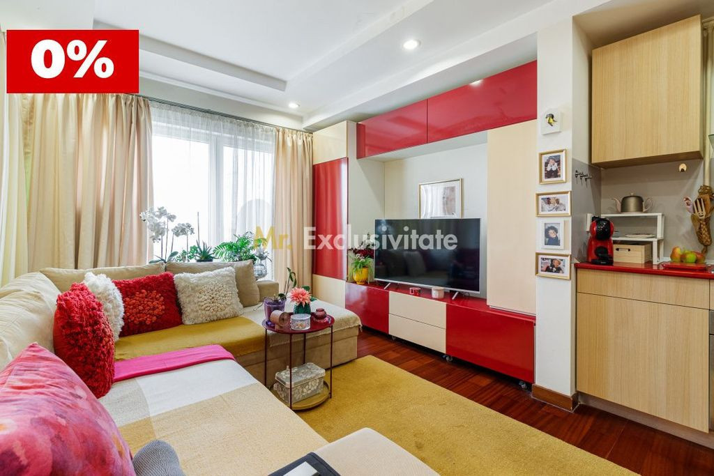 Apartament 3 camere -Cosmopolis Faza 1 cu parcare disponi...
