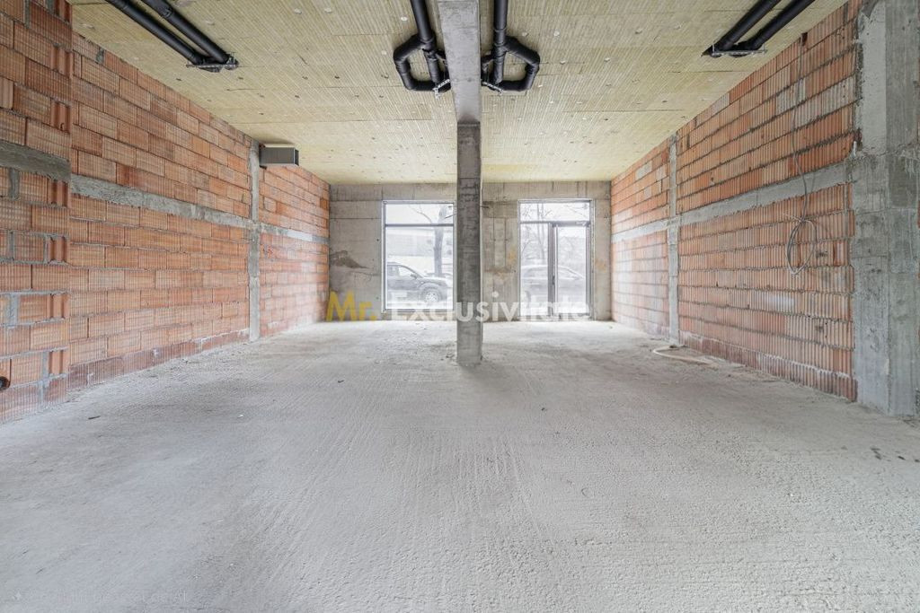 PANTELIMON - Fundeni | Spatiu Comercial | Bloc Reabilitat