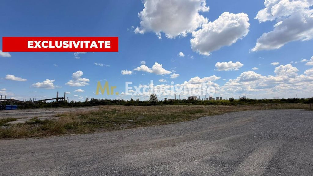 Teren de vanzare intravilan 3.288 mp | Comuna Bradu | Zon...