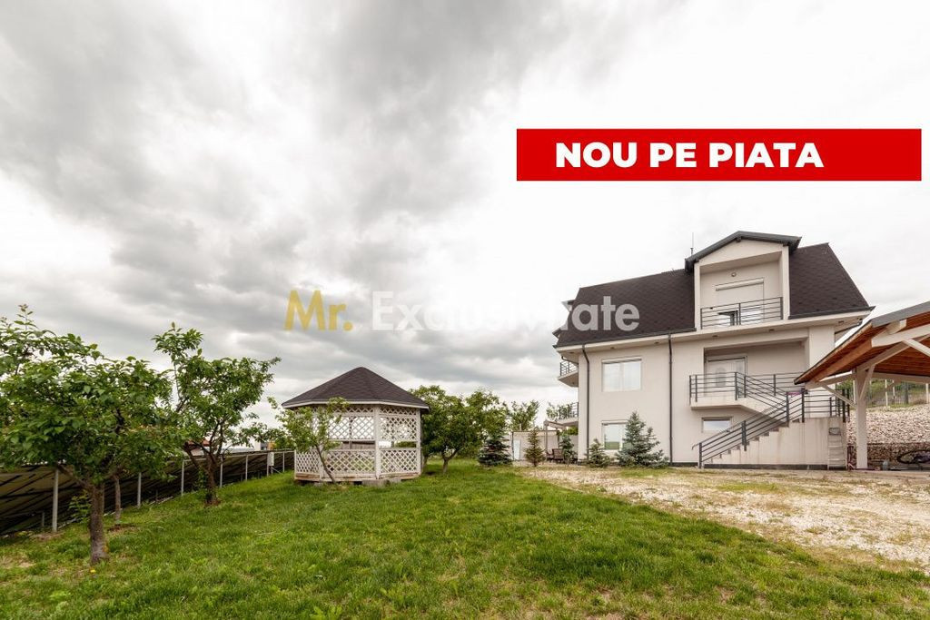 Vila cu autonomie energetica si 1255 mp teren – Stefane...