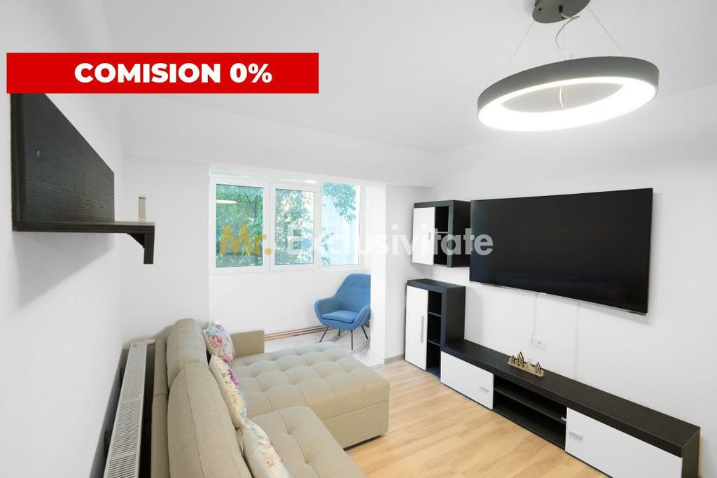 Apartament Gavana, 4 camere, etaj 1, renovat recent , zon...