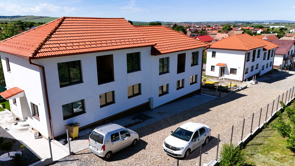 Duplex 117mp teren 300 Sura Mica