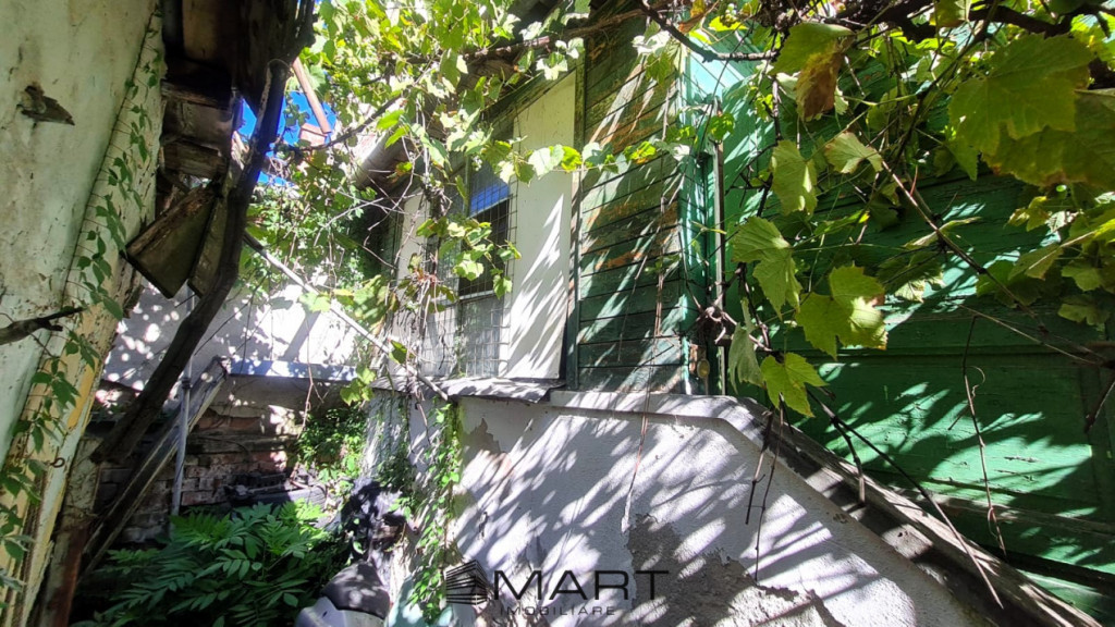 Apartament renovat 50mp zona 9 Mai