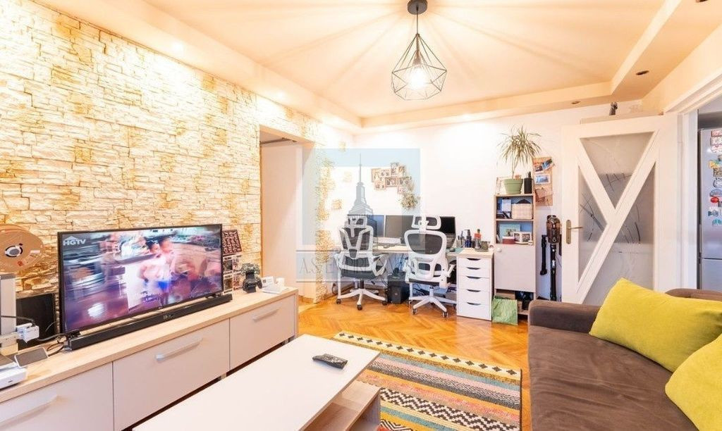 Apartament 2 camere , mobilat/utilat-zona Astra