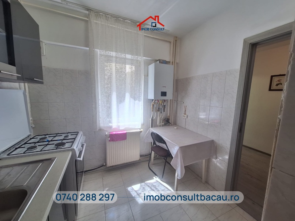 Apartament cu 3 camere de închiriat – Zona Letea | Lift nou |CE1726