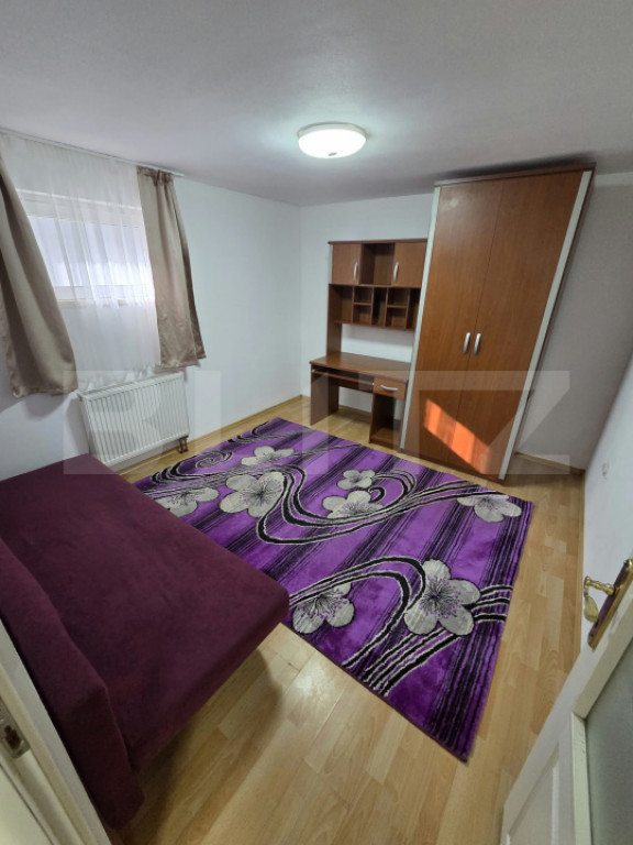 Apartament de vânzare cu 3 camere, open space, Brădet