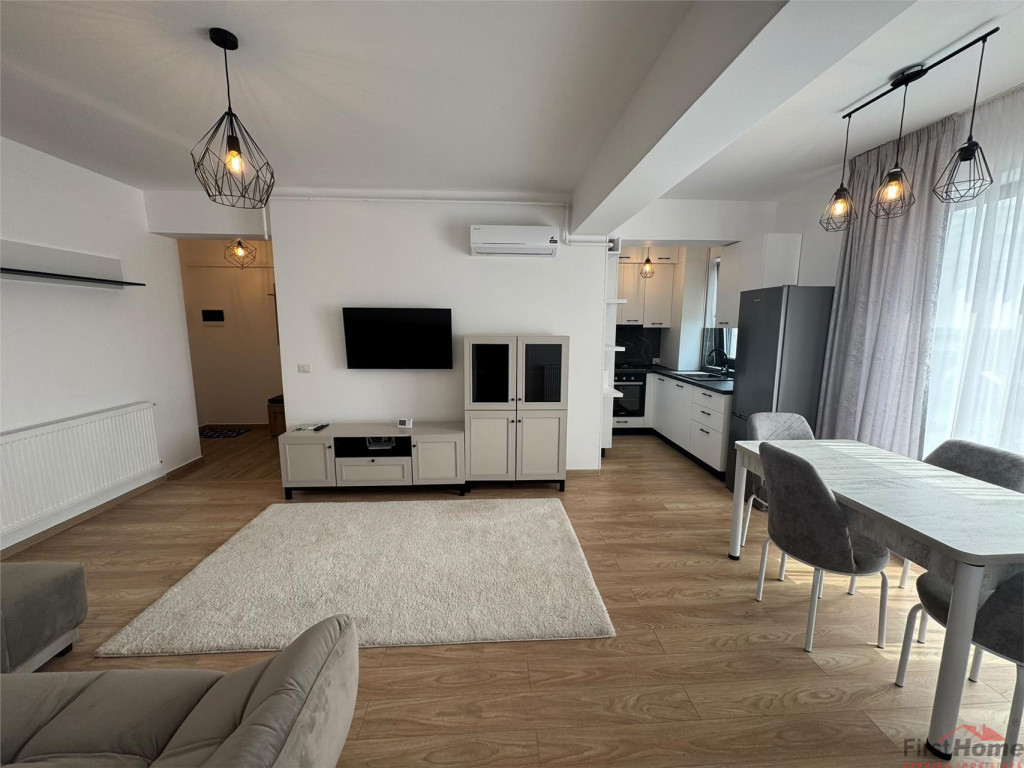Apartament de inchiriat cu vedere spre LAC