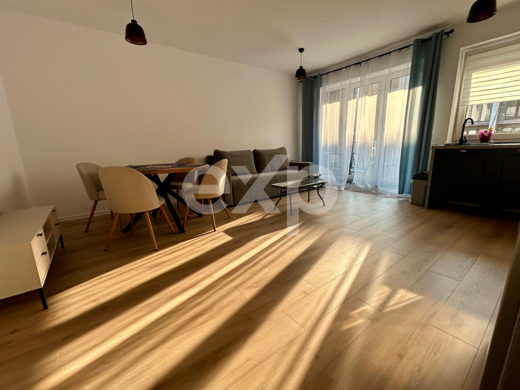 Apartament 2 camere - Tractorul Coresi -550€/luna - loc pa