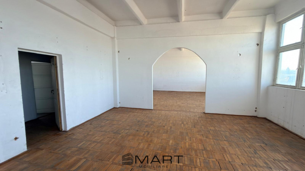 Spatiu birouri 300mp zona Piata Cluj