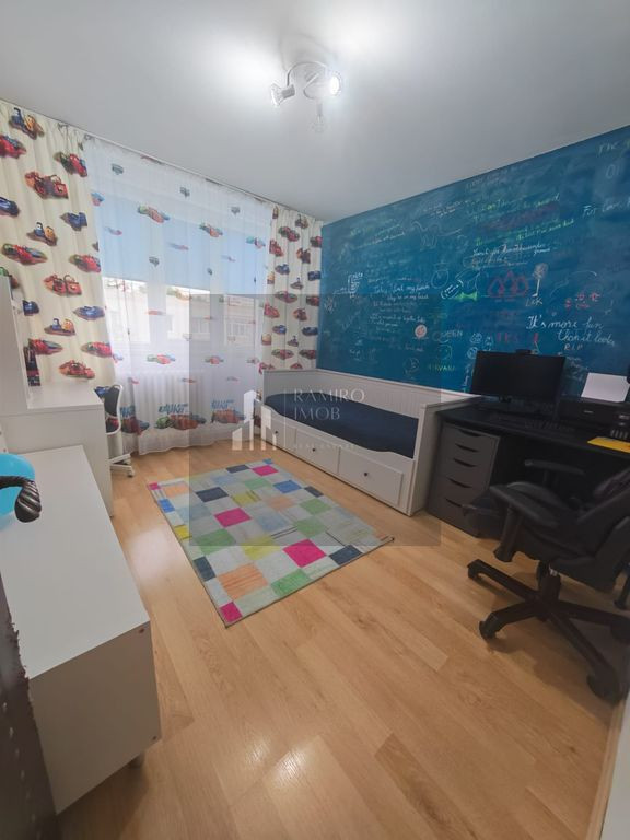 Apartament 4 camere decomandat -centrala- Titan / Aleea F...