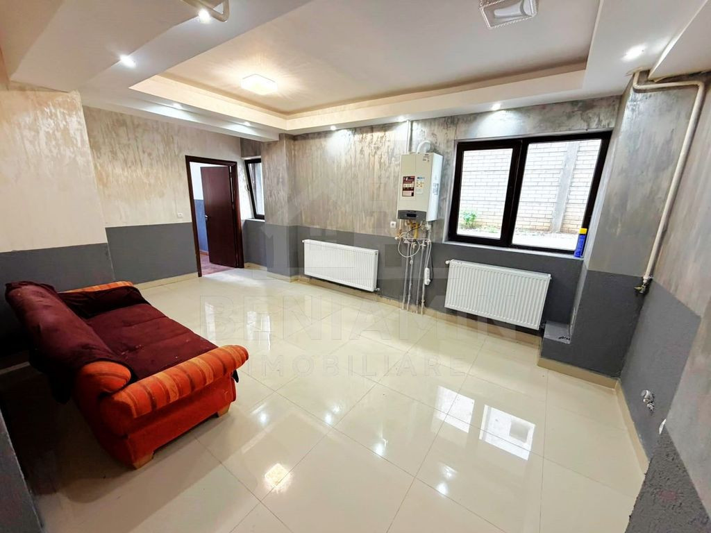 Apartament 2 camere-Bloc Nou-1 Mai-Centrala termica-48mp-...