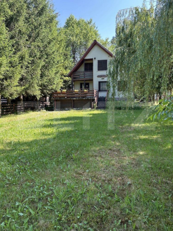 Casă de vacanță cu panoramă spectaculoasă în Bran –
