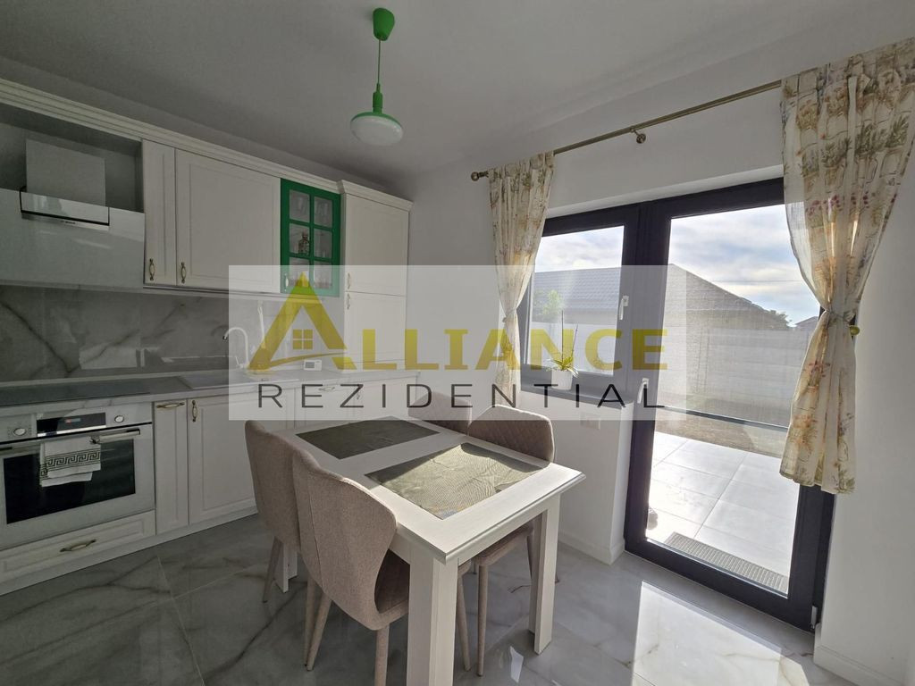 Vila str Miorita-4 camere-3 bai-2 dressinguri-beci