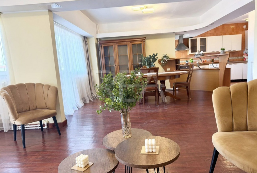 Duplex ultracentral, 122mp, bloc 1993, CENTRALA+SAUNA-Piata