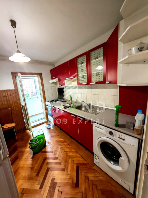 Ap 3 camere decomandate de închiriat | Mănăștur | Balcon