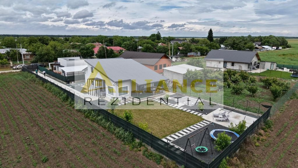 Â CASA DE VIS LANGA LAC | FRUMUSANI | TEREN 755MP
