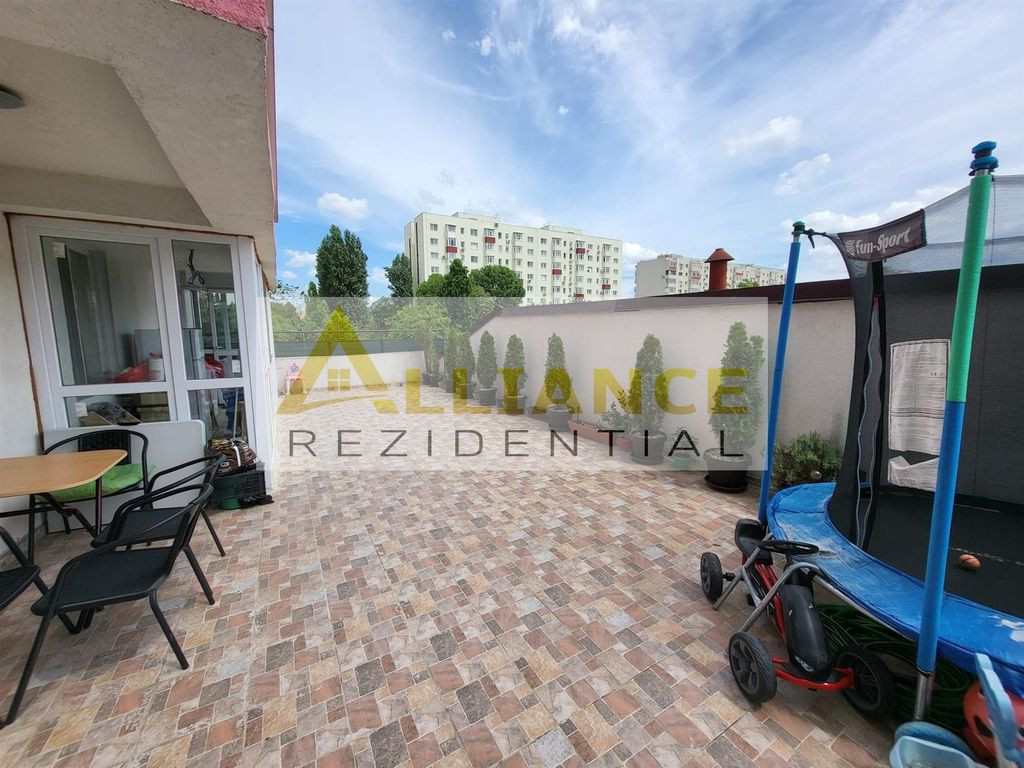 Apartament 3 Camere | Strada Luica - Sector 4 | Terasa 54...