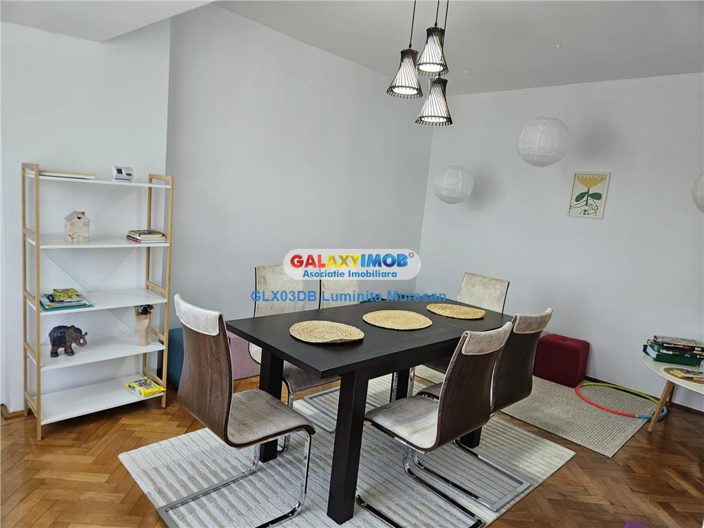 Garsoniera spatiu de birou Targoviste Micro 11