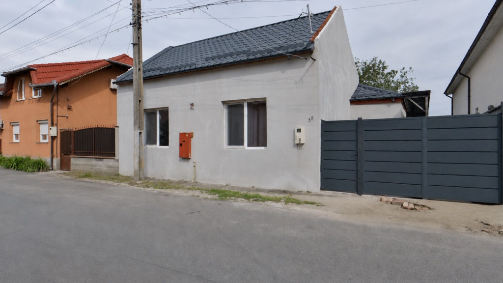 Casă spațioasă de închiriat | 5 camere | Grădiște