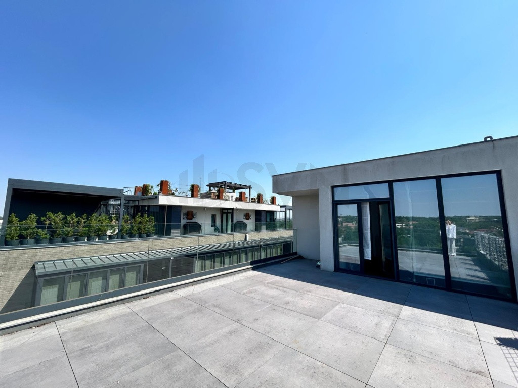 Apartament 4 Camere tip TRIPLEX- Terase 70mp