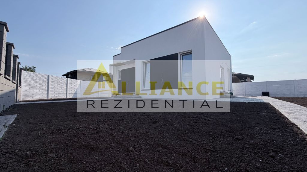 Casa Individuala - 4 camere - 2 bai - 360mp teren