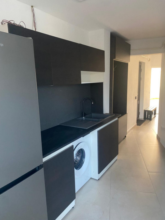 Apartament cu 2 camere, 65 mp, strada Victoriei