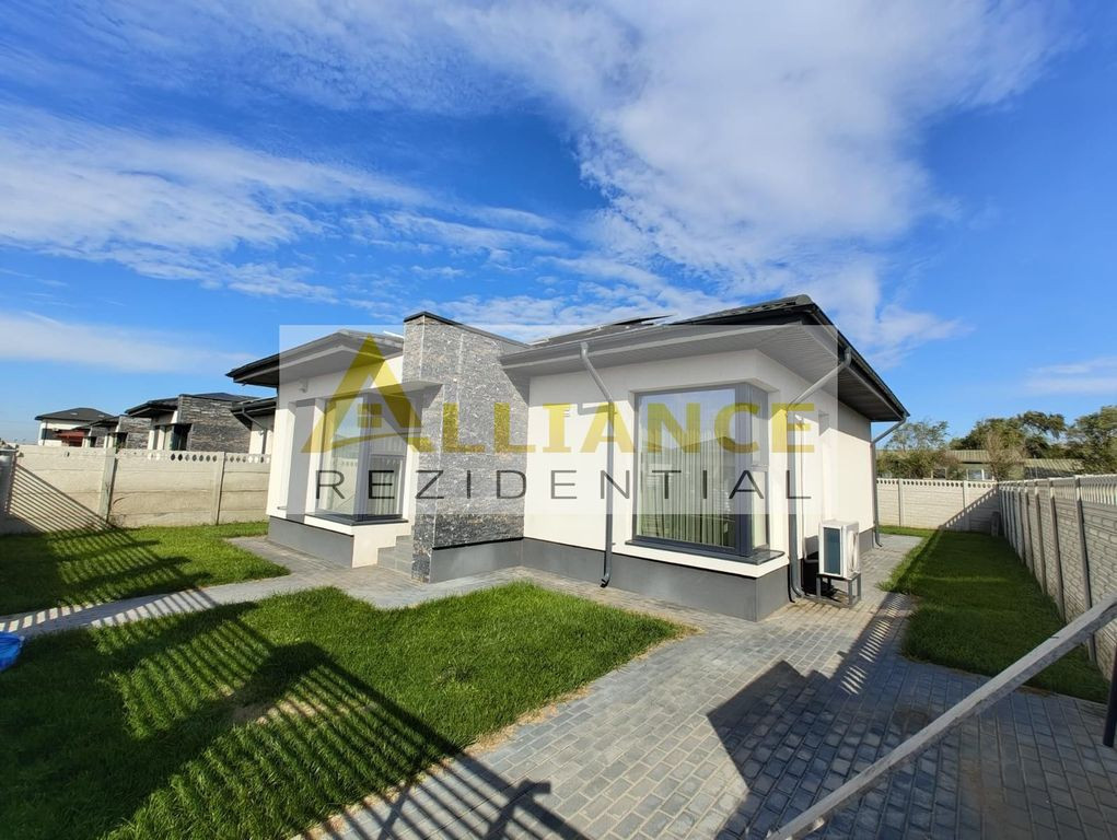 Casa individuala - 3 camere-Teren 375 mp