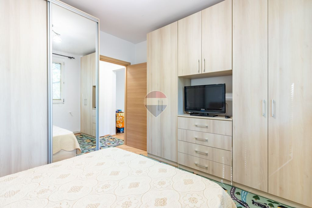 Apartament cu 2 camere de vânzare -Calea Grivitei