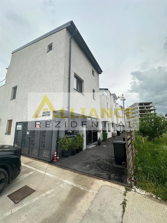 Casa Metalurgiei 7 Camere Mobilata/Utilat