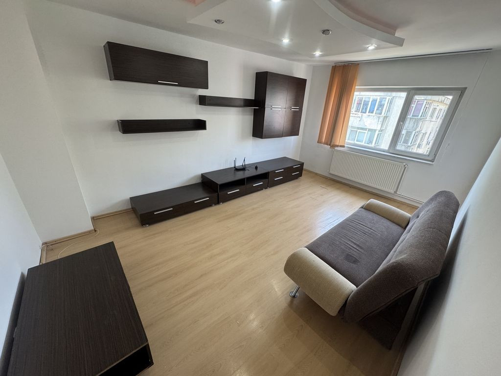 Apartament 2 camere zona Inel 2 cu Centrala